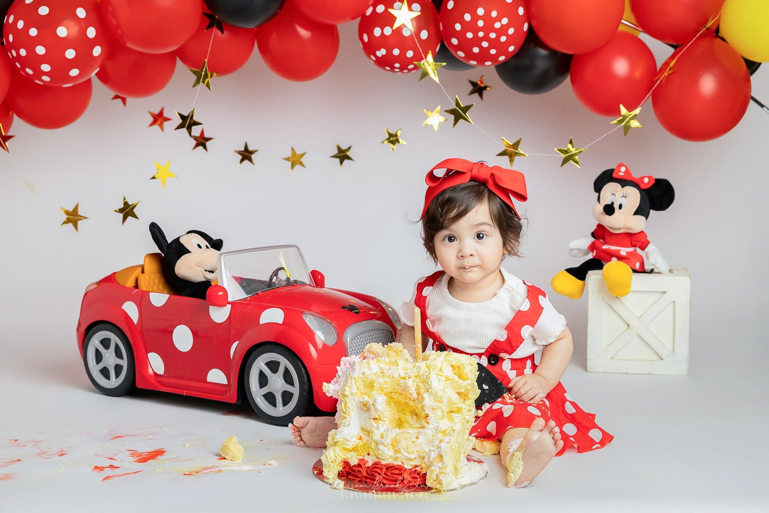 cake smash sydney cake smash sydney
