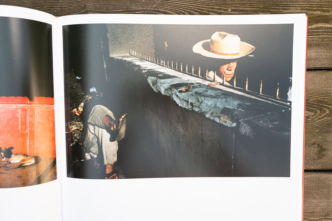 Amazon | Alex Webb: The Suffering of Light | Webb, Alex