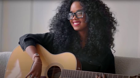 H.E.R._Songwriting_Class_at_Samson_stages